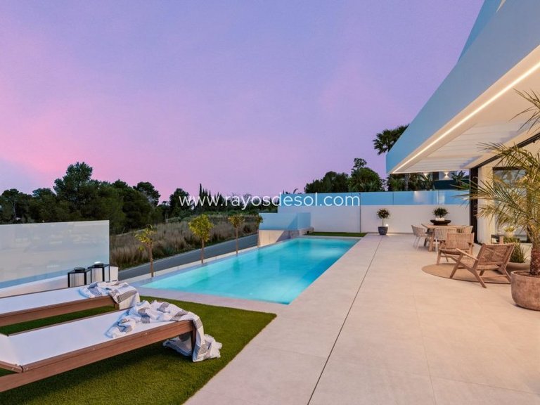 Villa for Sale in Polop, Alicante 47