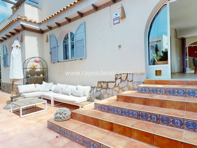 Villa for Sale in Orihuela Costa, Alicante 3