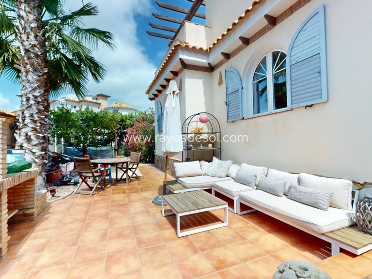 Villa for Sale in Orihuela Costa, Alicante 5
