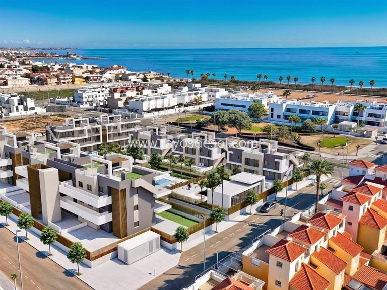 Penthouse for Sale in Pilar De La Horadada, Alicante 3