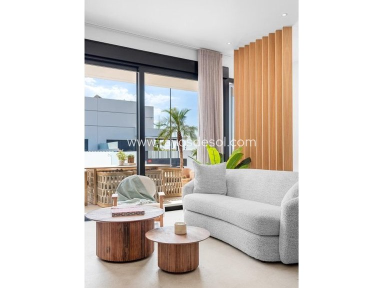 Villa for Sale in Dolores, Alicante 28