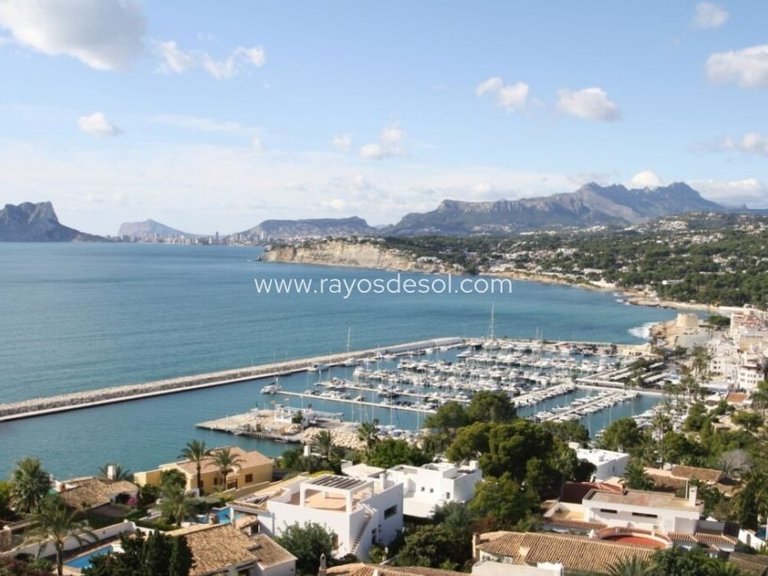 Villa for Sale in Moraira, Alicante 17