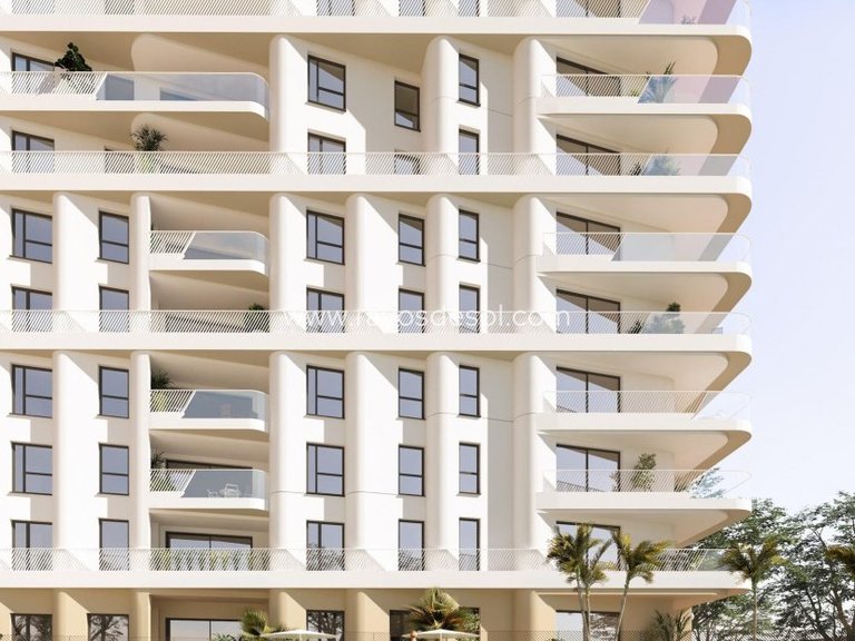 Penthouse for Sale in Villajoyosa, Alicante 4