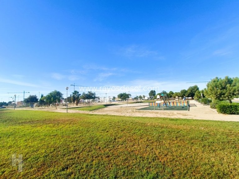 Villa for Sale in Santiago De La Ribera, Murcia 26