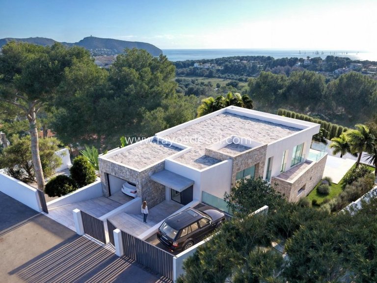 Villa for Sale in Moraira, Alicante 2