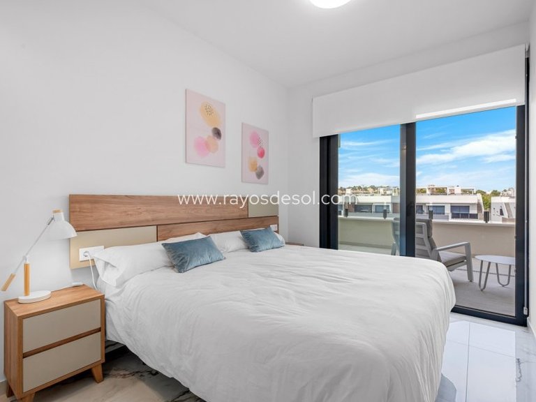 Apartment for Sale in Orihuela Costa, Alicante 20