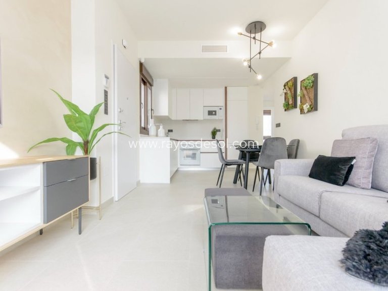 Apartment for Sale in Torrevieja, Alicante 2