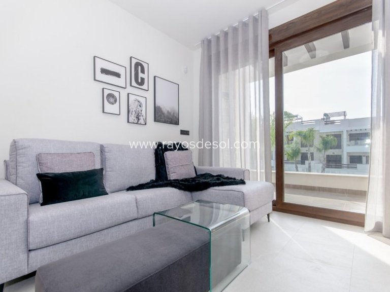 Apartment for Sale in Torrevieja, Alicante 5