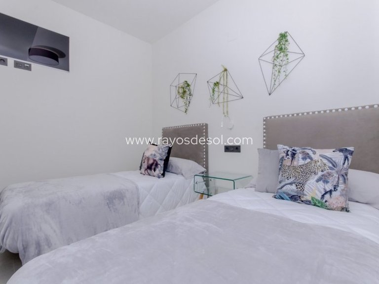 Apartment for Sale in Torrevieja, Alicante 16