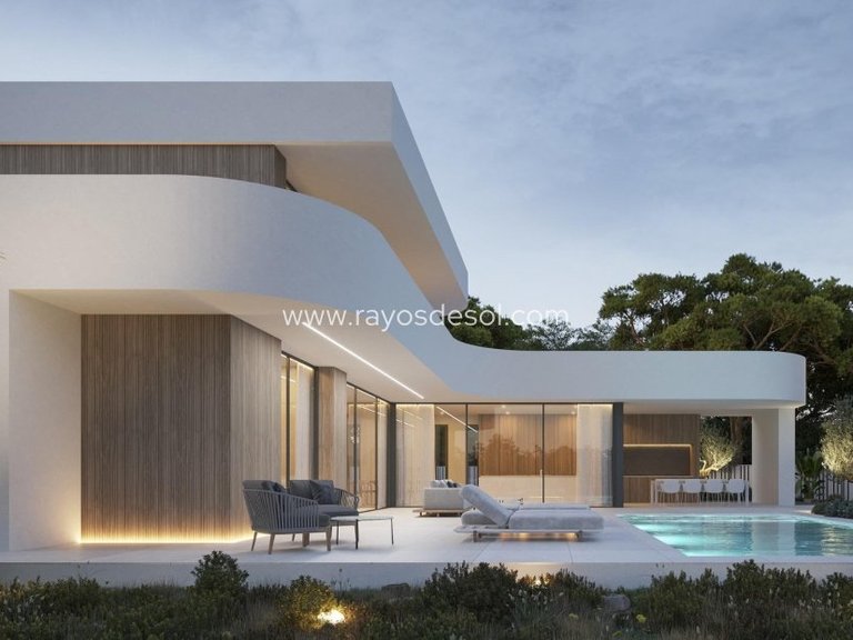 Villa for Sale in Moraira, Alicante 2