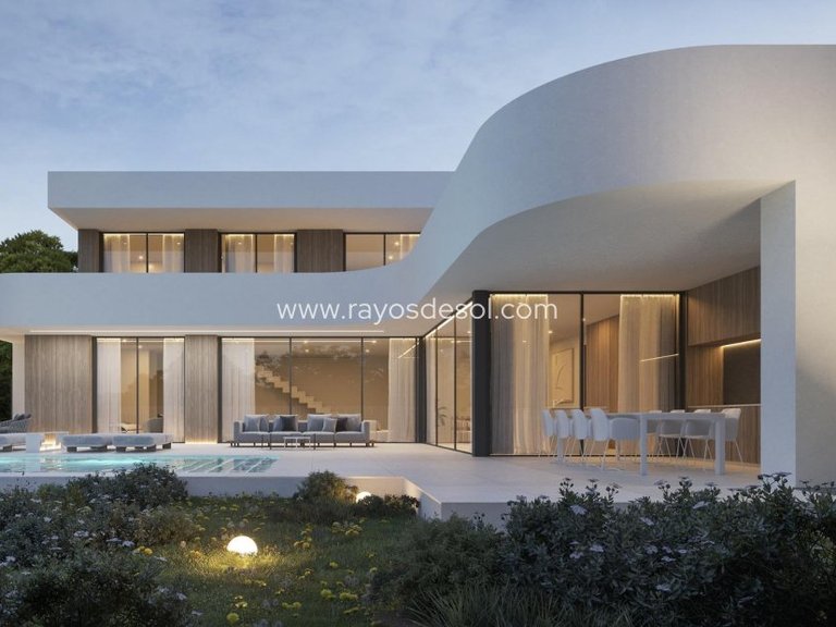Villa for Sale in Moraira, Alicante 3