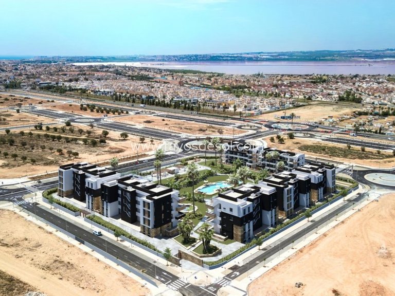 Apartment for Sale in Torrevieja, Alicante 7