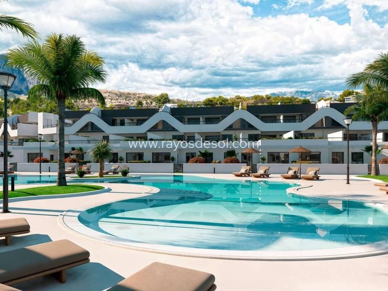 Penthouse for Sale in Alfas Del Pí, Alicante 3