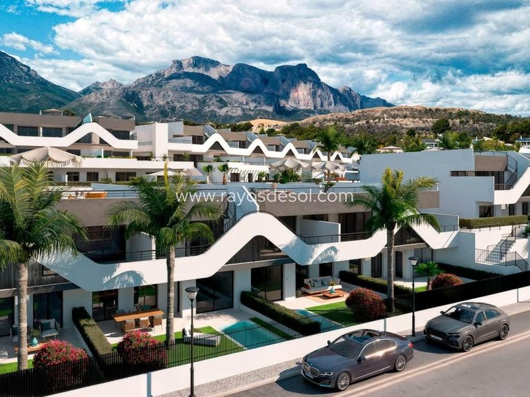 Penthouse for Sale in Alfas Del Pí, Alicante 8