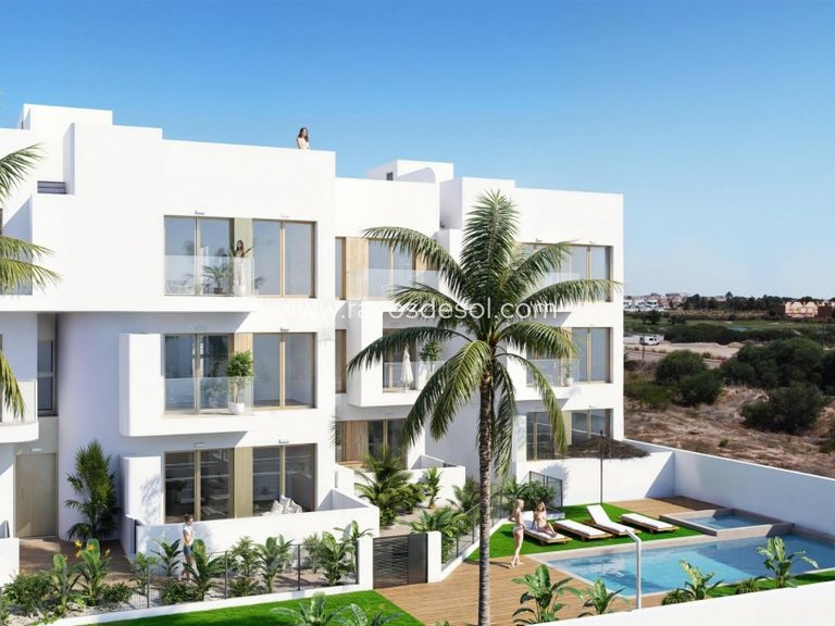 Apartment for Sale in Los Alcazares, Murcia 2