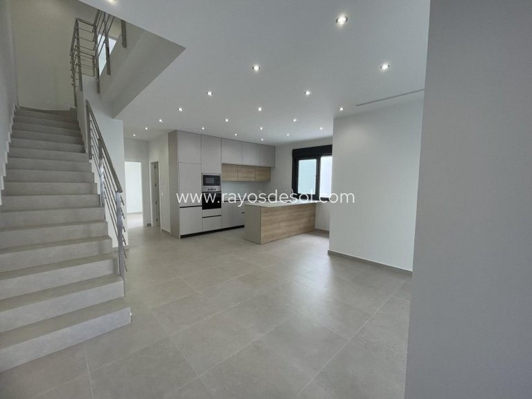 Villa for Sale in Almoradí, Alicante 3