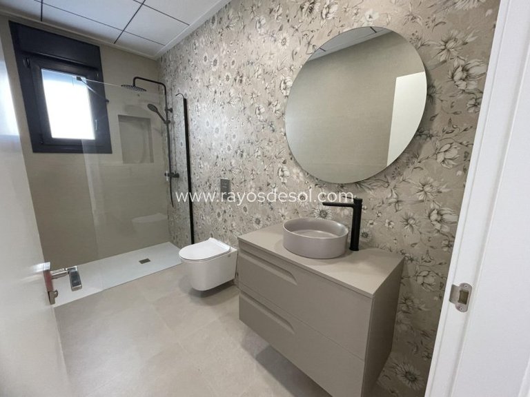 Villa for Sale in Almoradí, Alicante 16