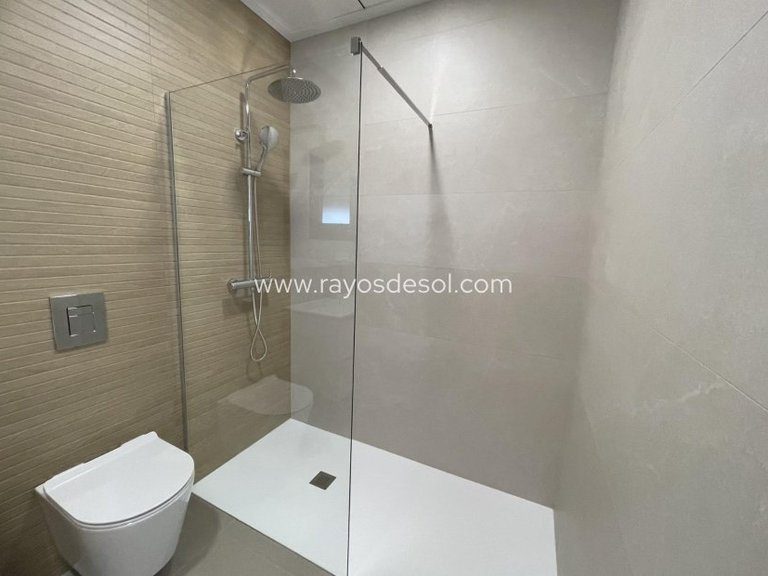 Villa for Sale in Almoradí, Alicante 31