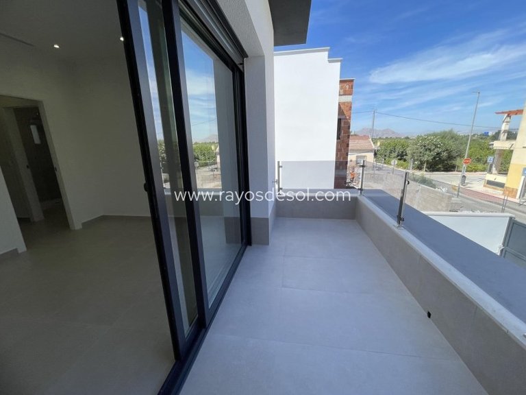 Villa for Sale in Almoradí, Alicante 36