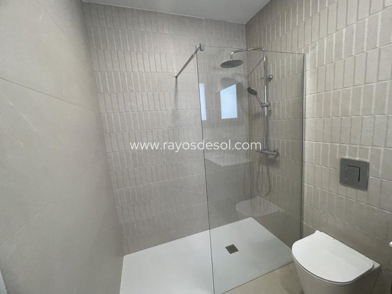 Villa for Sale in Almoradí, Alicante 46