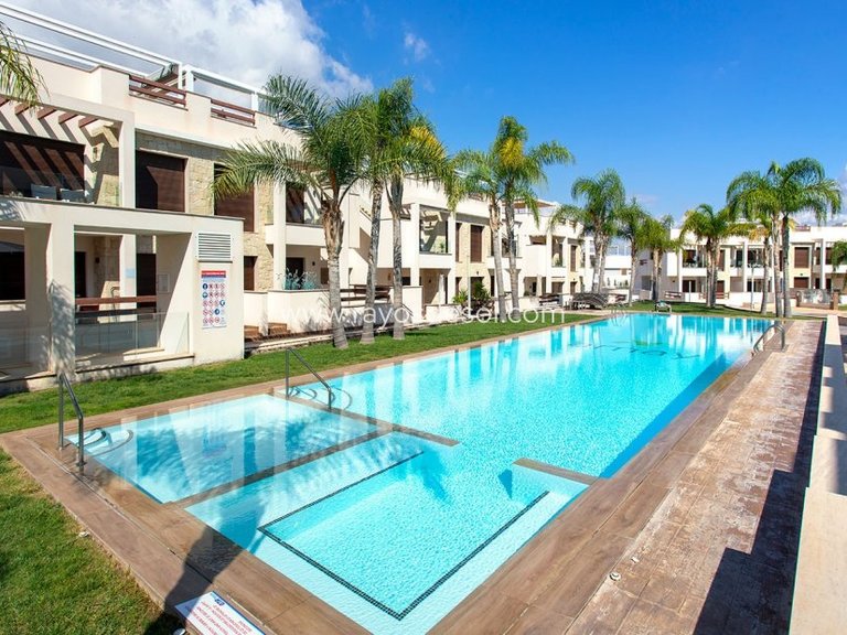 Apartment for Sale in Torrevieja, Alicante 1