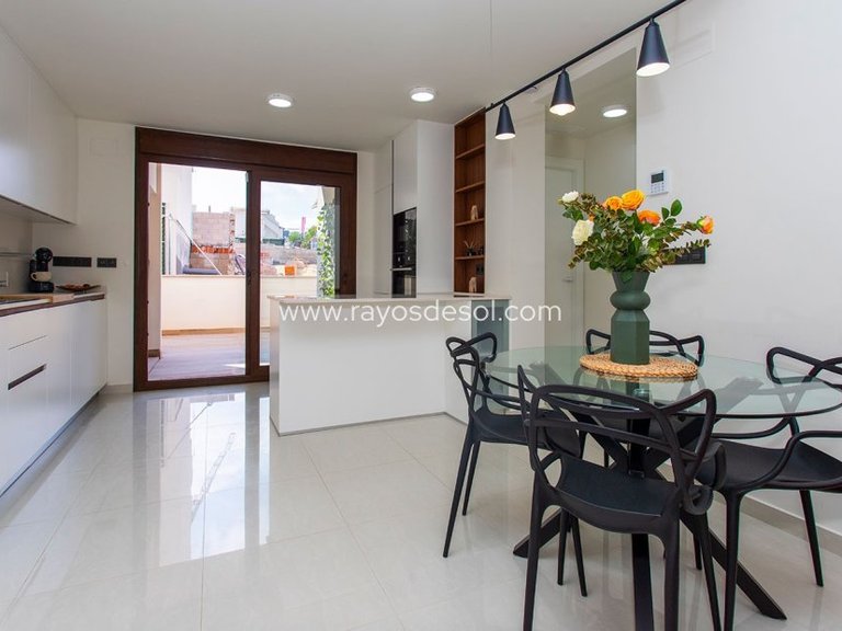 Apartment for Sale in Torrevieja, Alicante 33