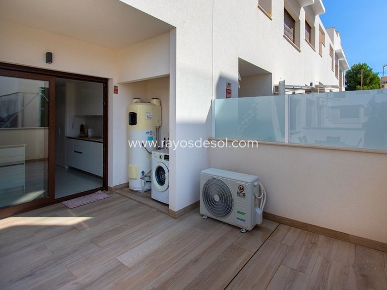 Apartment for Sale in Torrevieja, Alicante 39