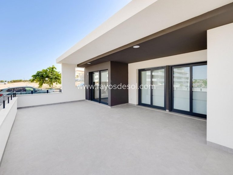 Apartment for Sale in San Miguel De Salinas, Alicante 34