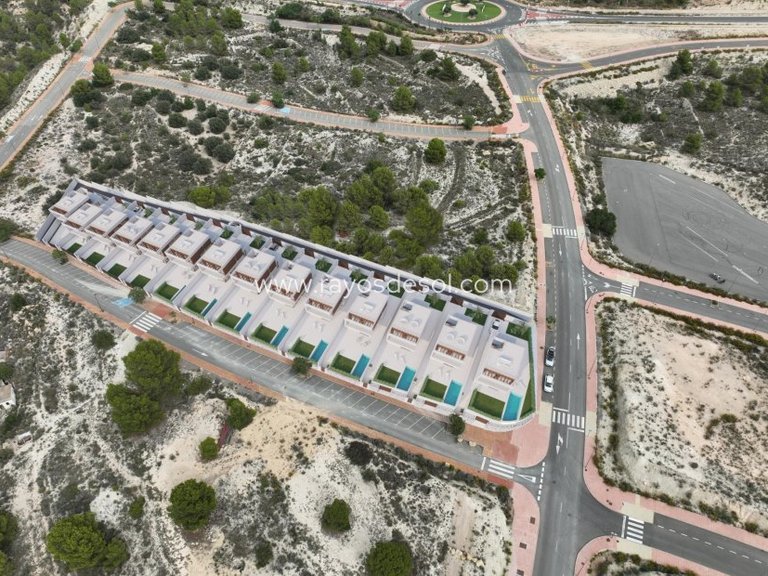 Villa for Sale in Finestrat, Alicante 6