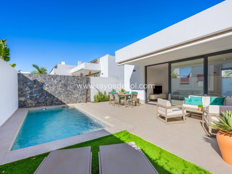 Villa for Sale in Mar De Cristal, Murcia 2