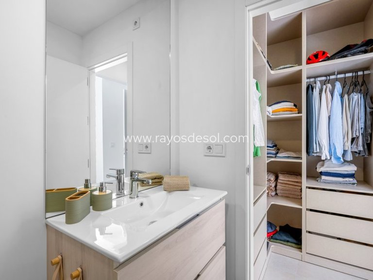 Villa for Sale in Mar De Cristal, Murcia 18