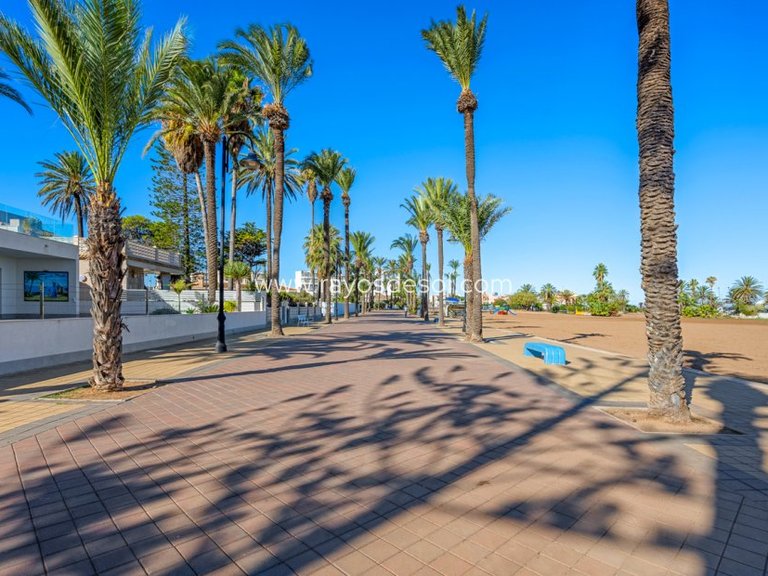 Villa for Sale in Mar De Cristal, Murcia 42