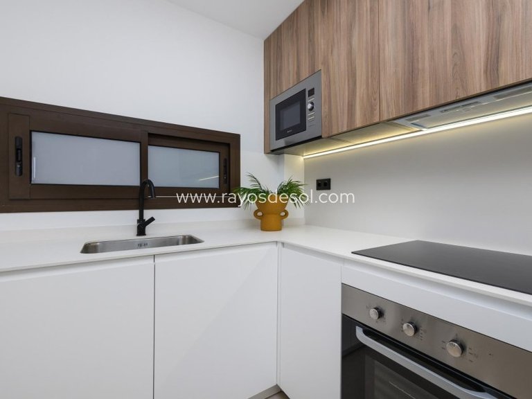 Apartment for Sale in Los Alcazares, Murcia 35