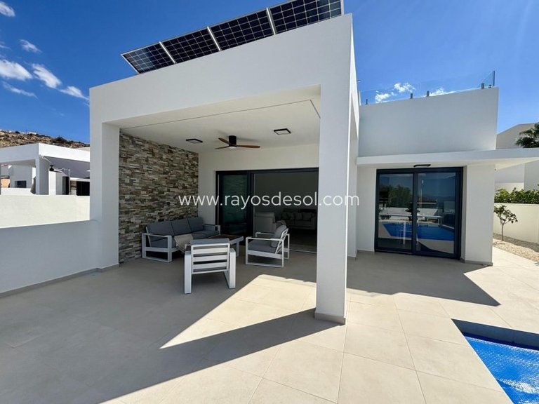 Villa for Sale in Ciudad Quesada/rojales, Alicante 7