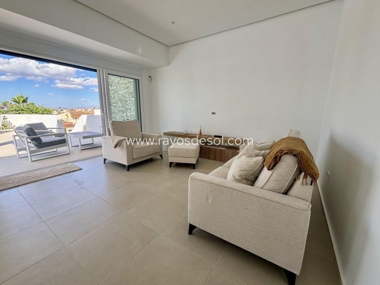 Villa for Sale in Ciudad Quesada/rojales, Alicante 8