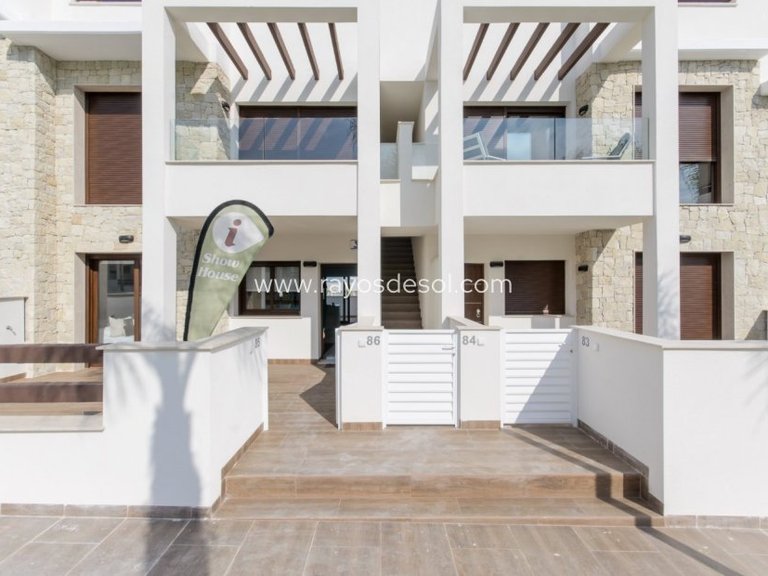 Apartment for Sale in Torrevieja, Alicante 1