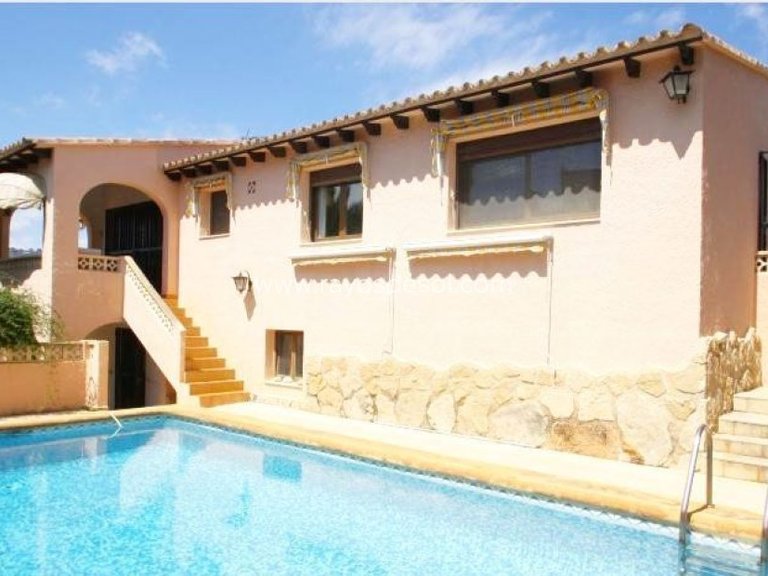 Villa for Sale in Benissa, Alicante 1