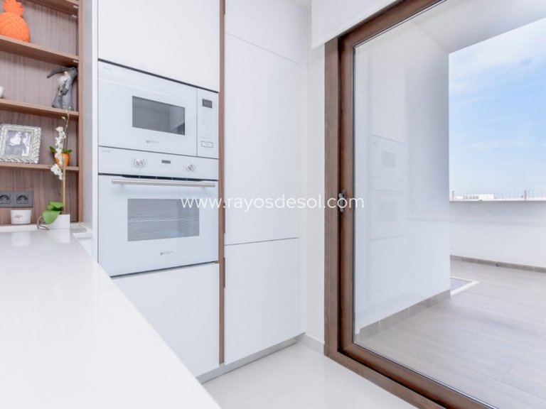 Apartment for Sale in Torrevieja, Alicante 11