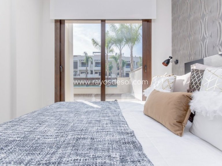 Apartment for Sale in Torrevieja, Alicante 14