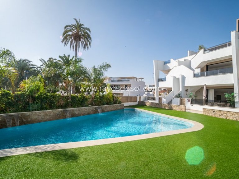 Penthouse for Sale in San Pedro Del Pinatar, Murcia 1