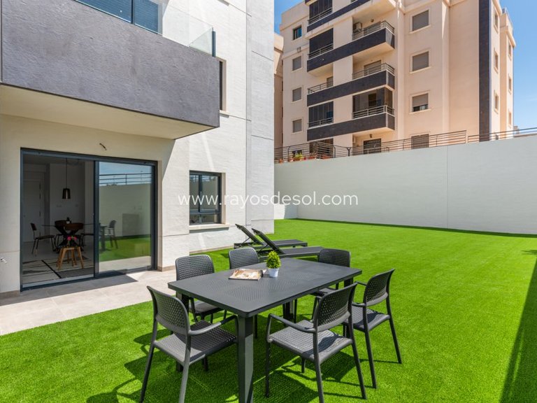 Apartment for Sale in San Miguel De Salinas, Alicante 4