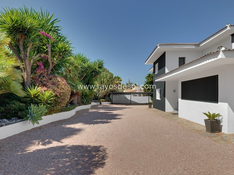 Villa for Sale in Benissa, Alicante 4