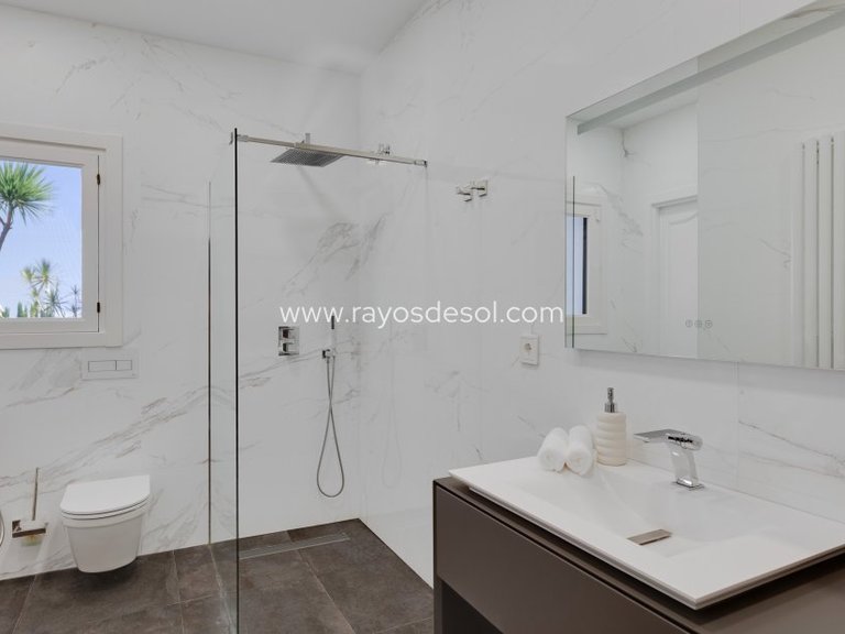 Villa for Sale in Benissa, Alicante 16