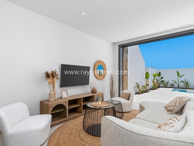 Villa for Sale in Los Alcazares, Murcia 13