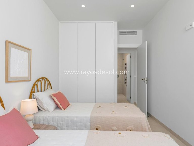 Villa for Sale in Los Alcazares, Murcia 27