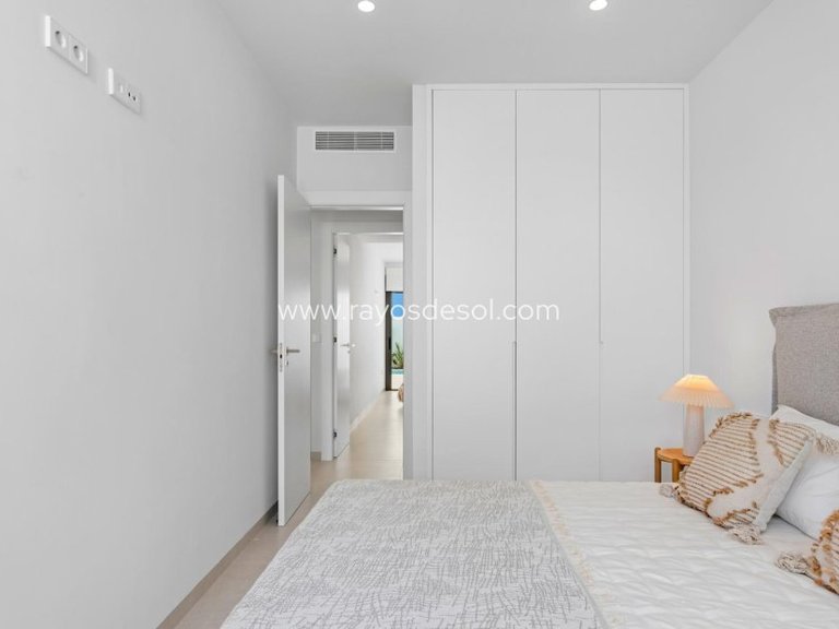 Villa for Sale in Los Alcazares, Murcia 29