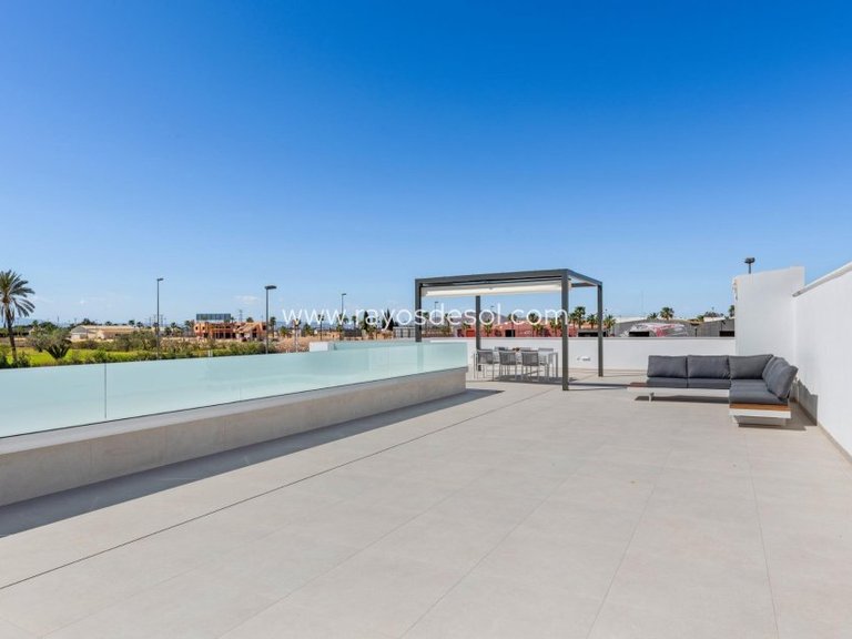 Villa for Sale in Los Alcazares, Murcia 39
