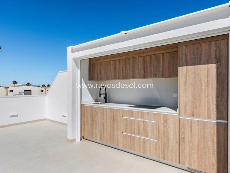 Villa for Sale in Los Alcazares, Murcia 41