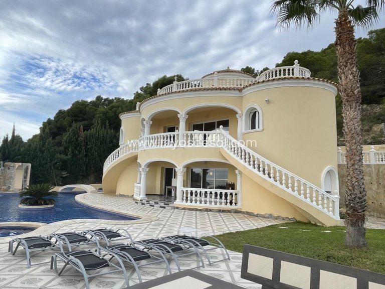 Villa for Sale in Calpe, Alicante 36