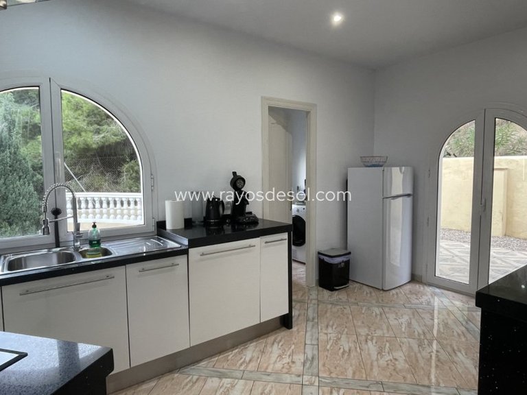 Villa for Sale in Calpe, Alicante 11